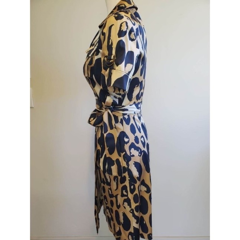 Diane Von Furstenberg Wrap Dress (Dvf Animal Prin… - image 3